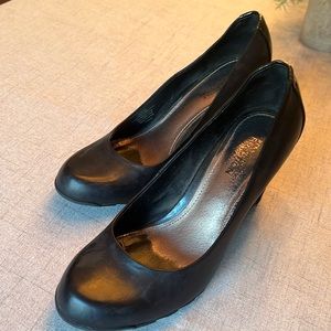 Kenneth Cole Reaction wedge